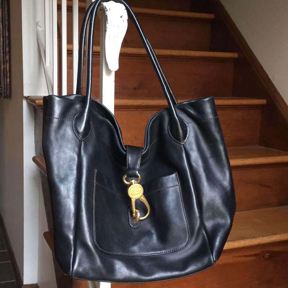 EUC Black Leather Dooney & Bourke